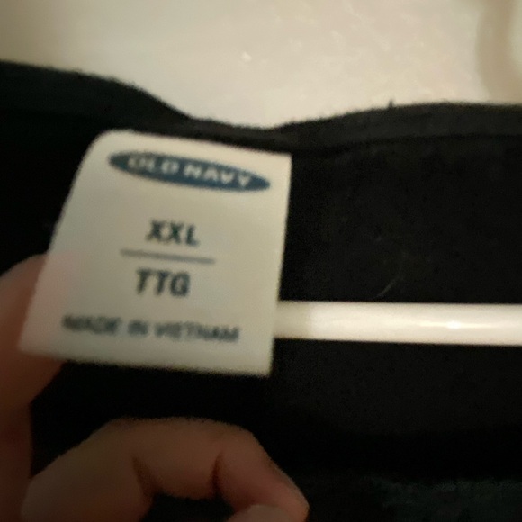 Eyelet design top - Picture 2 of 2